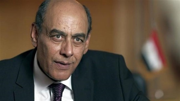 أحمد بدير يهتف مع