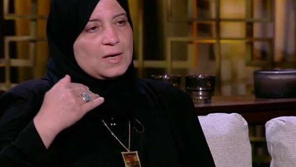 والدة الشهيد شريف
