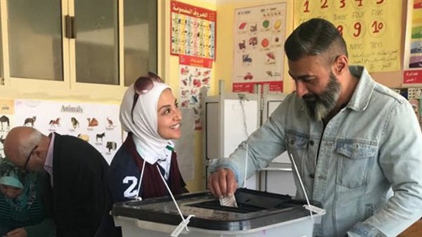 ياسرجلال وحنان ترك