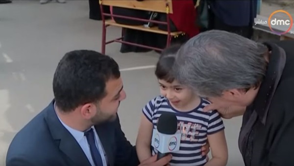 جدة وحفيدتها