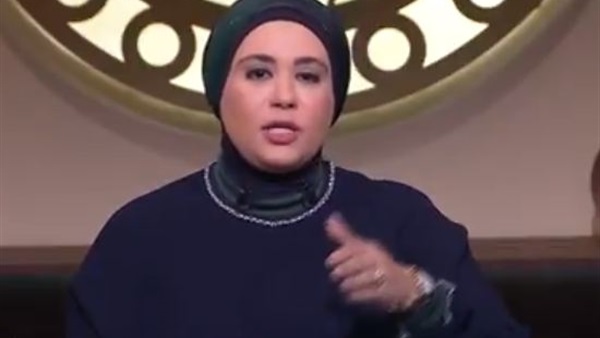الدكتورة نادية عمارة