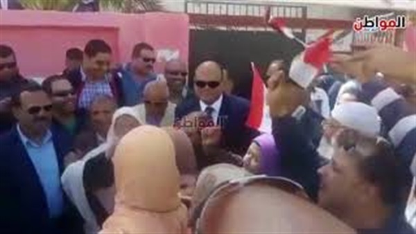 محافظ مطروح اثناء