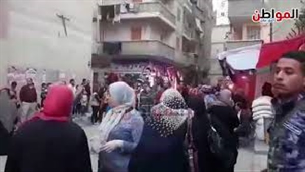توافد المواطنين