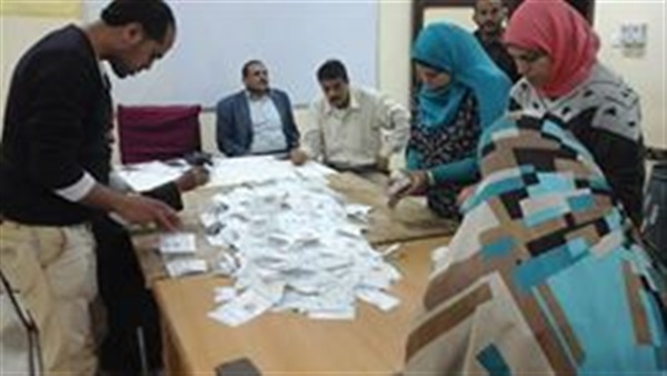 فرز الاصوات في الانتخابات