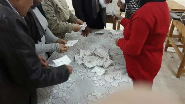 فرز اللجان