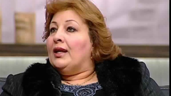 النائبة مارجريت عازر