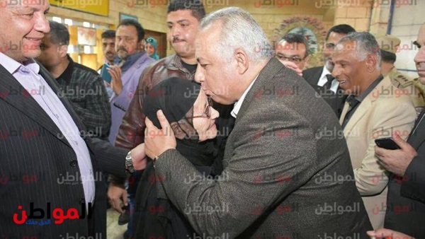 محافظ الشرقية-يشيد