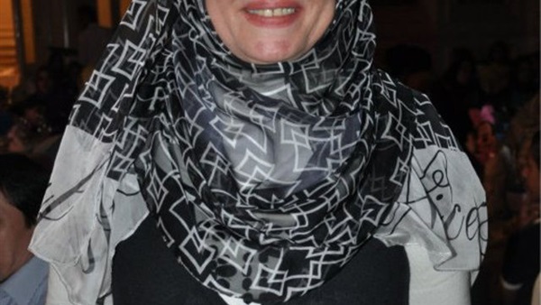 هالة فاخر