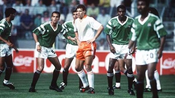 منتخب مصر سنة 90