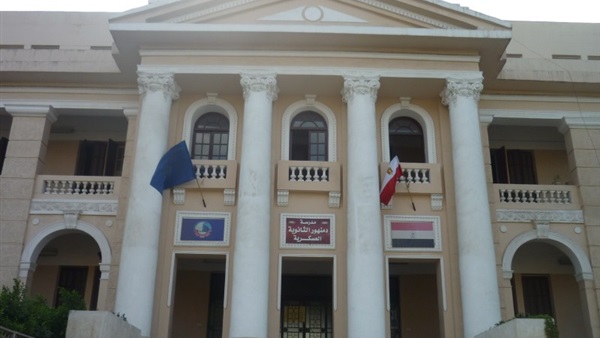 مدرسة دمنهور الثانوية