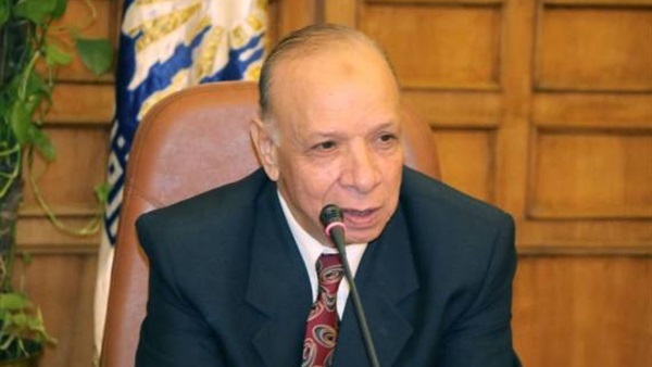 عاطف عبدالحميد محافظ