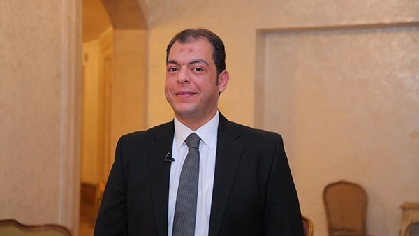 الإعلامي الدكتور