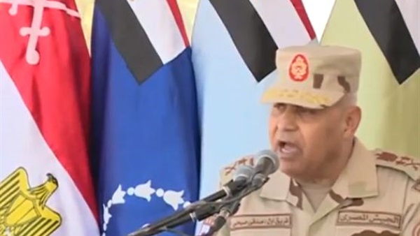 وزير الدفاع والانتاج