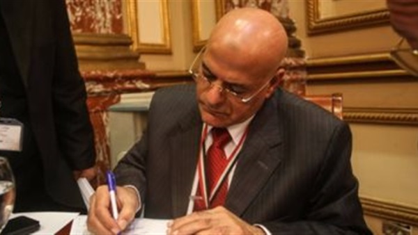 النائب فايز بركات