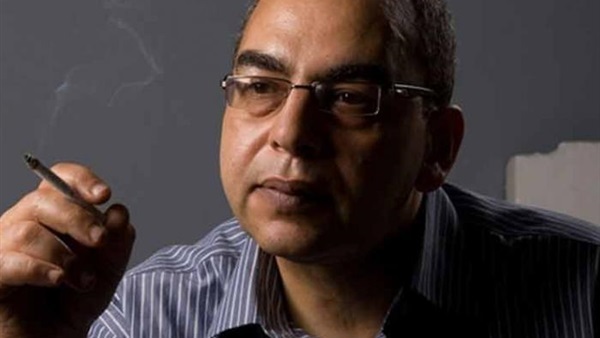 الأديب أحمد خالد
