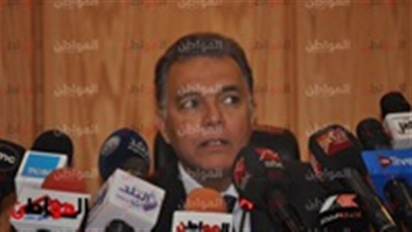 هشام عرفات وزير النقل