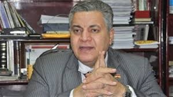 البرلماني السابق