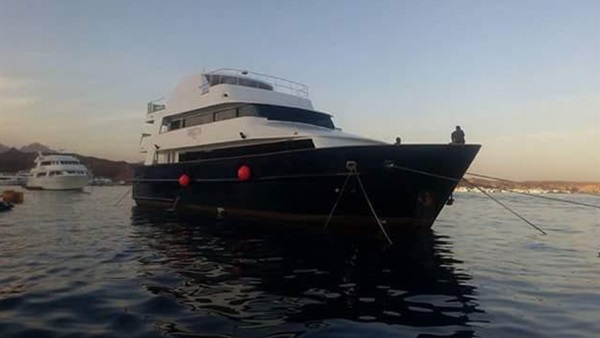 غرق لنش سياحى