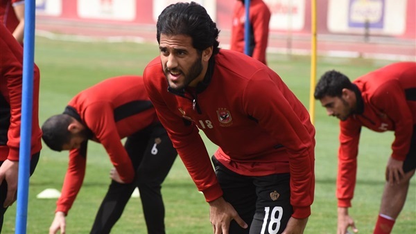 مروان محسن لاعب الاهلي