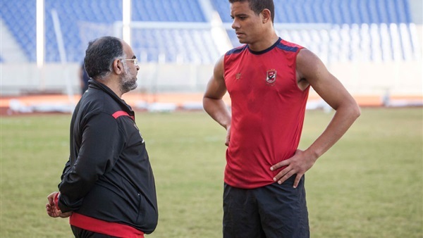 خالد محمود طبيب الاهلى