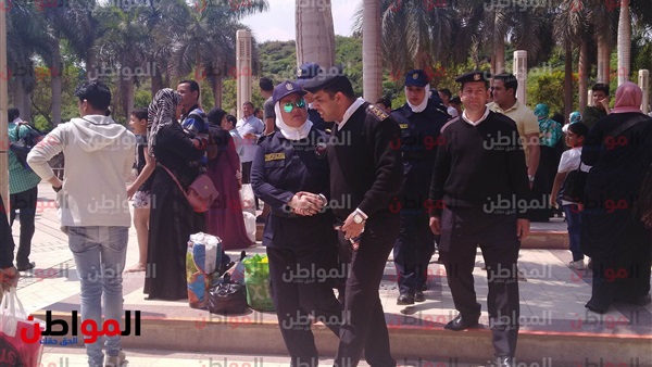 الشرطة النسائية في