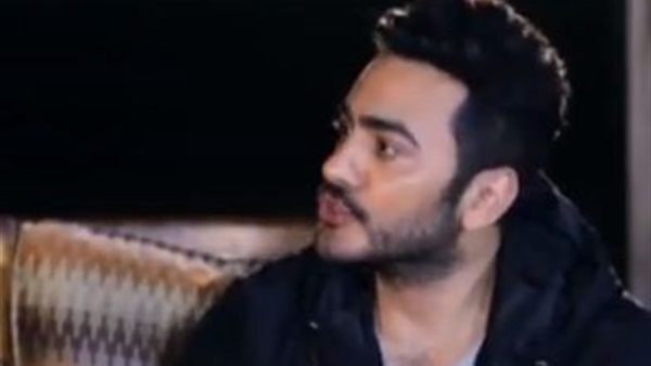 الفنان تامر حسنى
