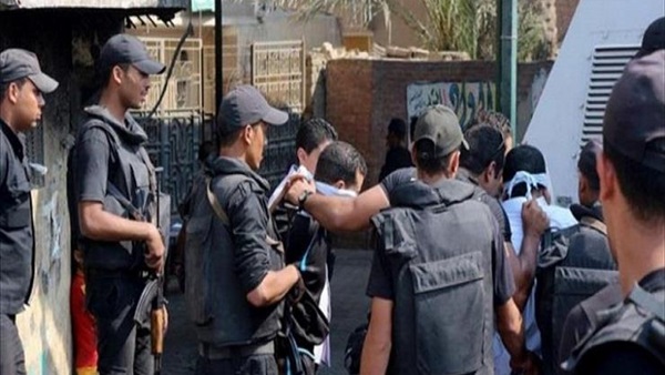 ضبط هاربين بالقليوبية