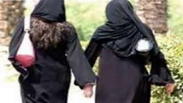 فتيات هاربات