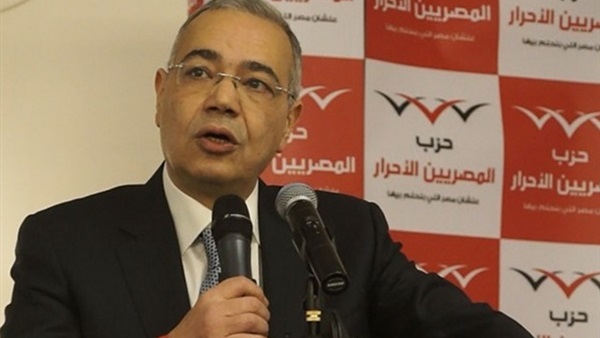 الدكتور عصام خليل
