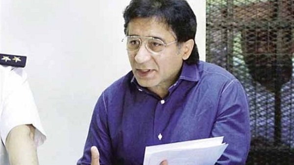 احمد عز