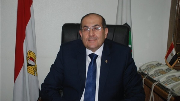 ايمن عبد المنعم محافظ
