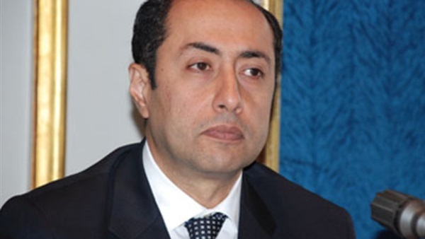 السفير حسام زكي