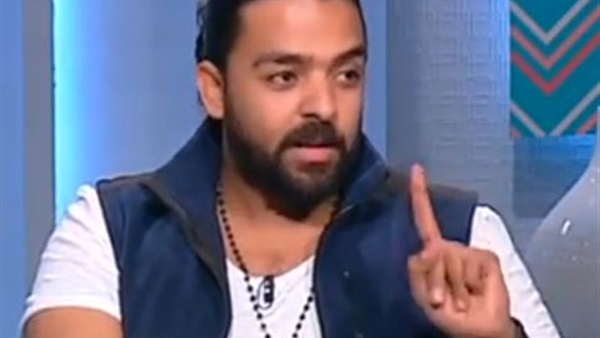 عمرو حسن