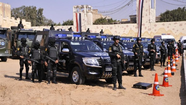 ضبط 10 مجرمين بالشرقية