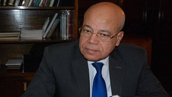 الدكتور حامد عبد