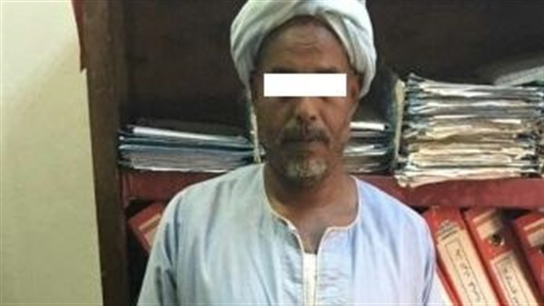 عامل نظافة-بندقية