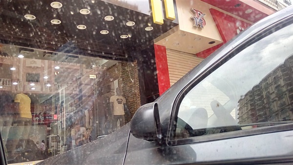 سقوط أمطار