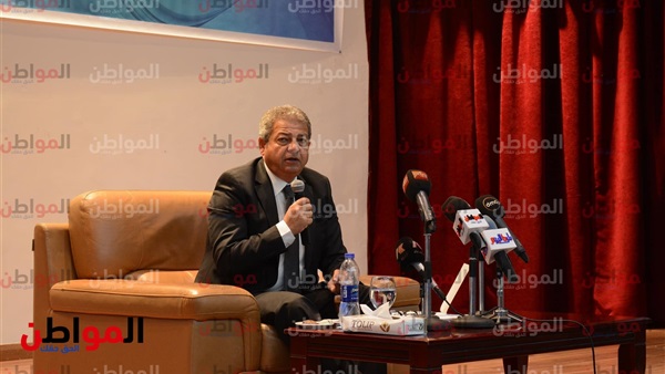 خالد عبد العزيز وزير