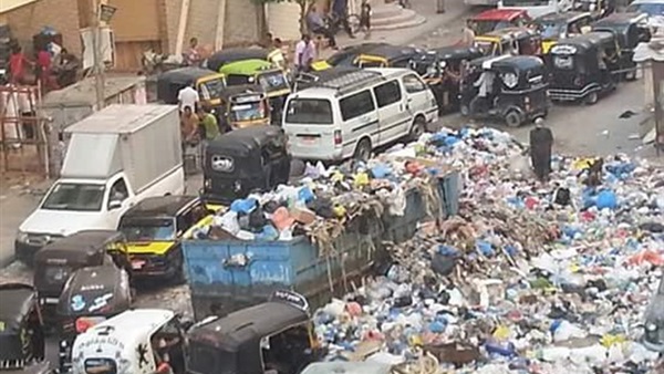 تراكم القمامة في