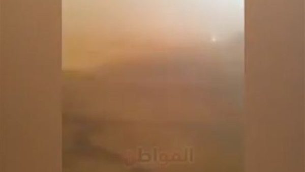 عاصفة ترابية