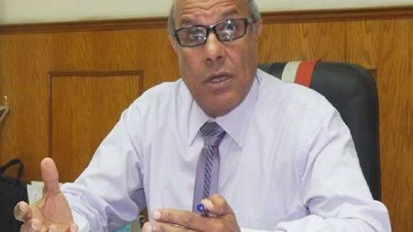الدكتور أحمد عبد