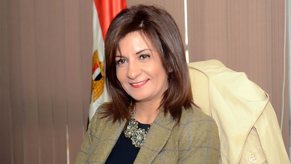 نبيلة مكرم