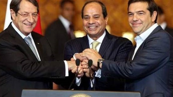 السيسي ونظيراه القبرصى