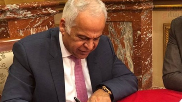 فرج عامر