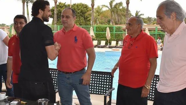 وصول حسام غالي