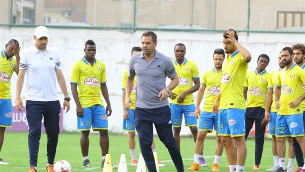لاعبو الاسماعلي