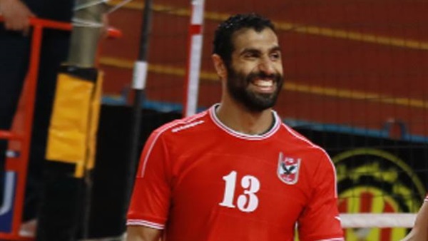 لاعب طائرة الأهلي