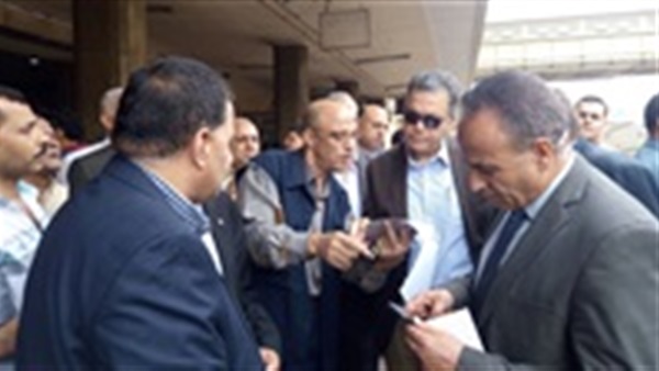 هشام عرفات أثناء