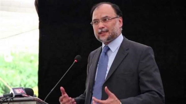 احسن اقبال وزير الداخلية