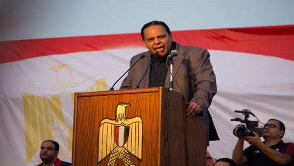 الأديب علاء الأسواني